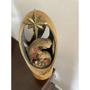 Holy Family Virgin Mary Joseph Baby Jesus Wood Carving Statue Bethlehem Doves